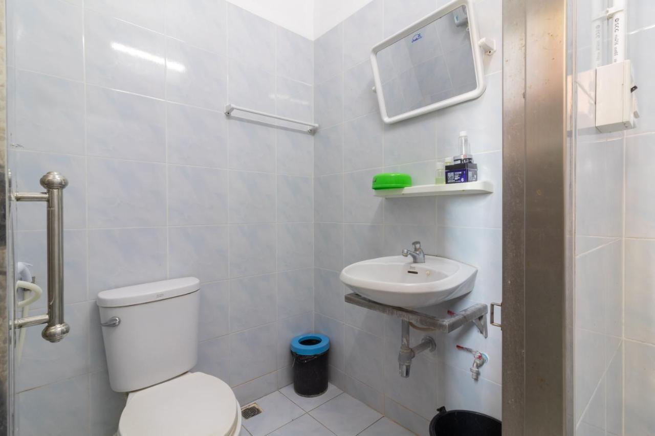 New Central Guesthouse Bangkok Extérieur photo